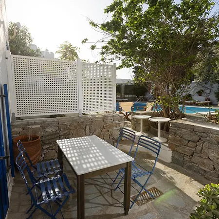 Apart-hotel Andromeda 3*