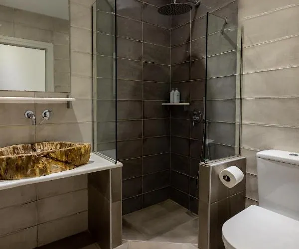 Andromeda Aparthotel 4*